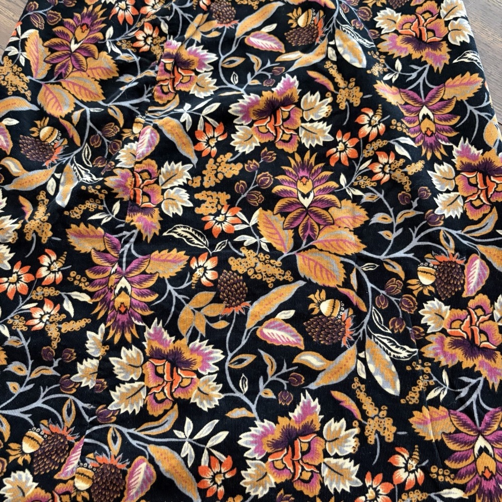 Vintage White Stag Floral Corduroy Maxi Skirt Black 1970s Folk Vibe Autumn - Picture 5 of 5